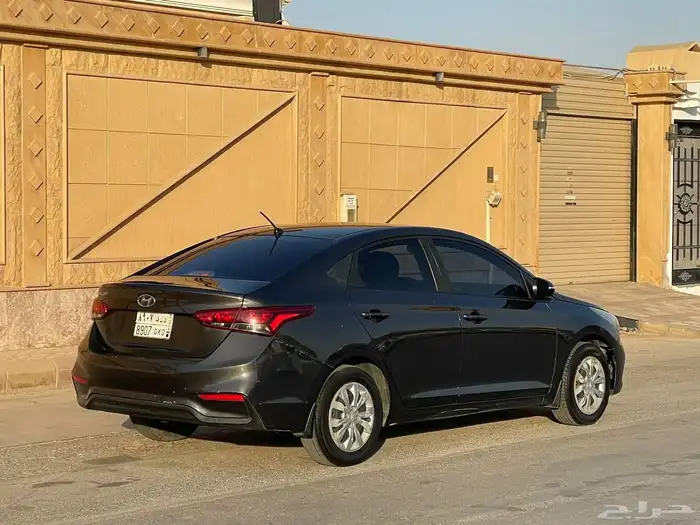 اكسنت 2020 استاندر نظيف جدا 3