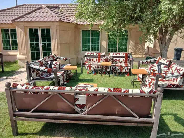 محل تنسيق حفلات تاجير فراشات تاجير كراسي ملكي تاجير كوش ه 9