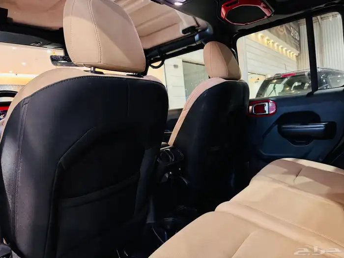 جيب رانجلر 2018 سعودي بحاله ممتازه 11