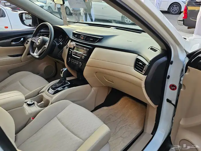 نيسان اكس تريل2022 8