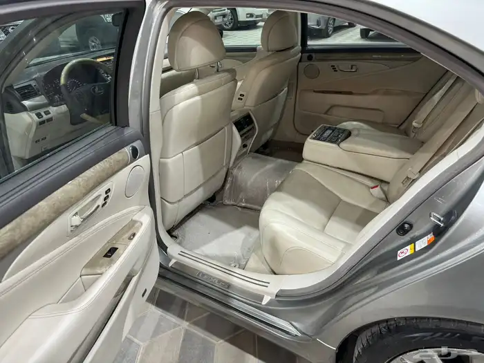 لكزس موديل 2015 9