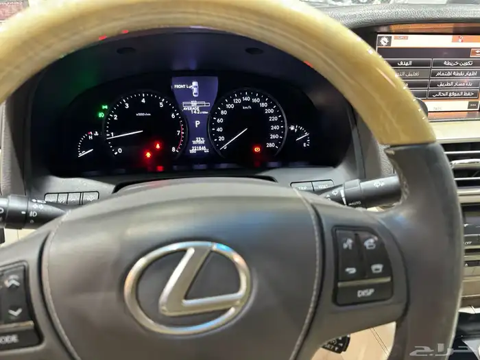 لكزس موديل 2015 8