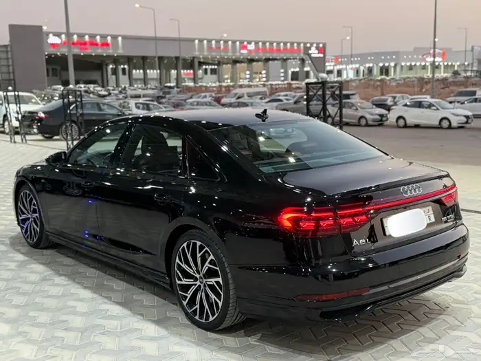 اودي A8 بلاك اديشن 2022 ساماكو 9