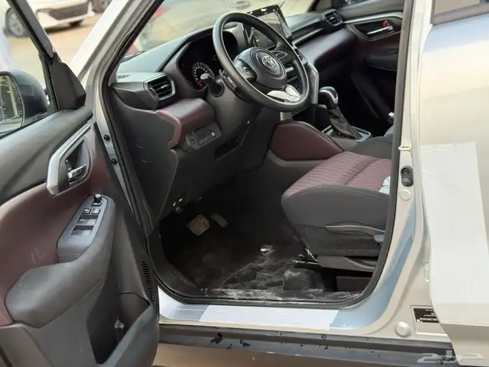 تويوتا أوربان كروزر 2026 ستاندر وفل كامل 8