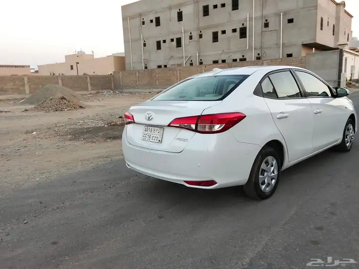تويوتا يارس 2022 13