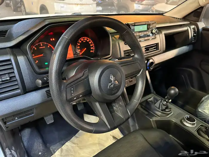 مستوبشي L2000 دبل قير عادي بطاقه جمركيه 6