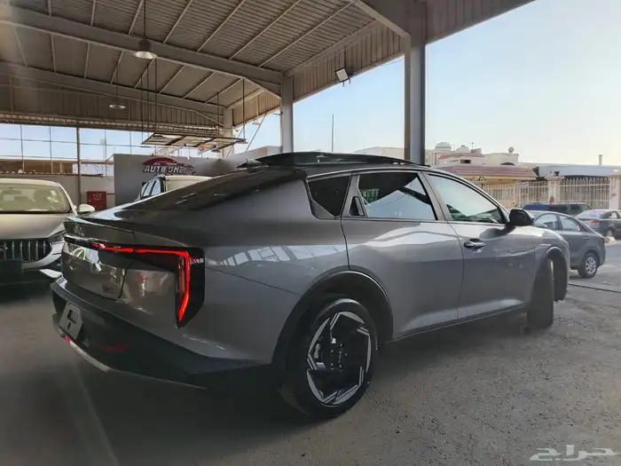 كيا k4 GLS نص فل 2026 كاش وتقسيط بي اقل الاسعار 3