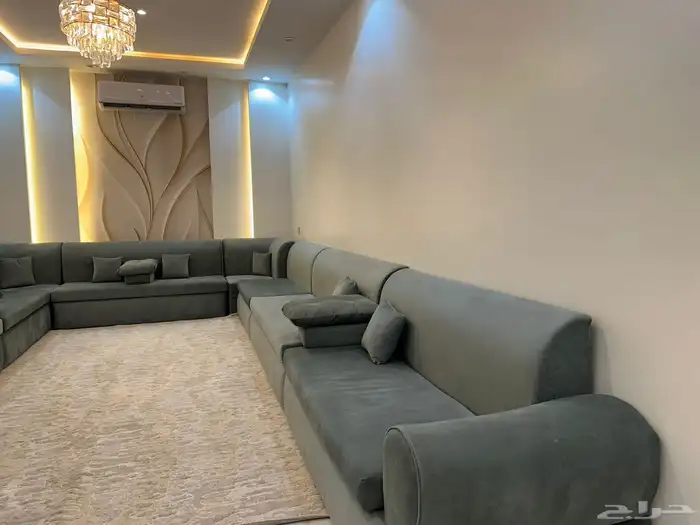 كنب مستخدم نظييف 0