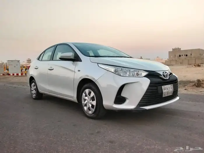تويوتا يارس 2022 3