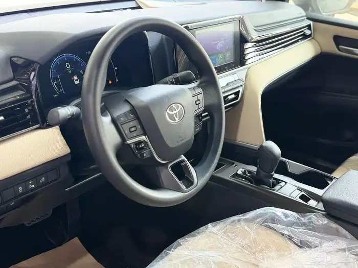 كامري 2025 E استاندر سعودي ابيض اسود تيتانيوم كحلي 5