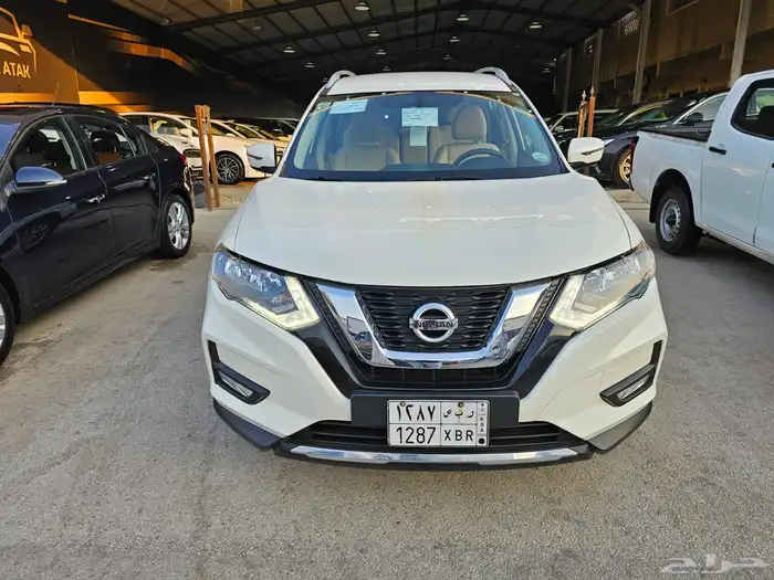 نيسان اكس تريل2022 0