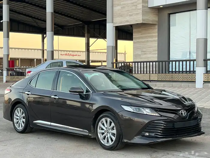 تويوتا - كامري - 2018 - نص فب 5