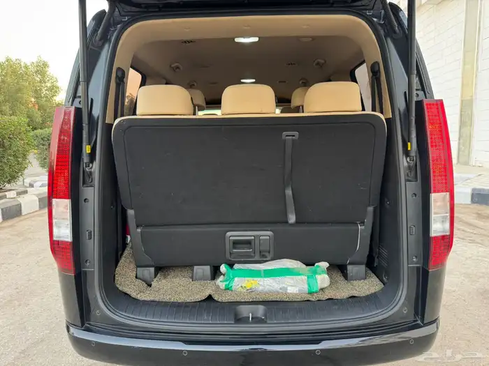 هونداي ستاريا 2022 19