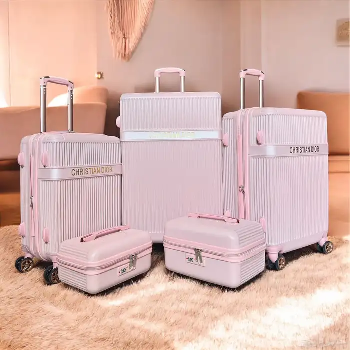 طفم شنط سفر و دبش عرايس 8