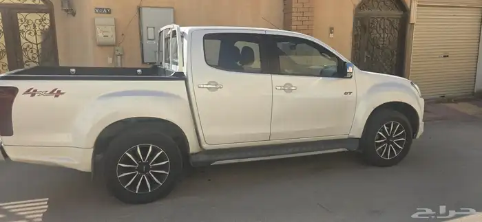 ايسوزو ديماكس جي تي 2020 مستعمل نظيف جدا 0