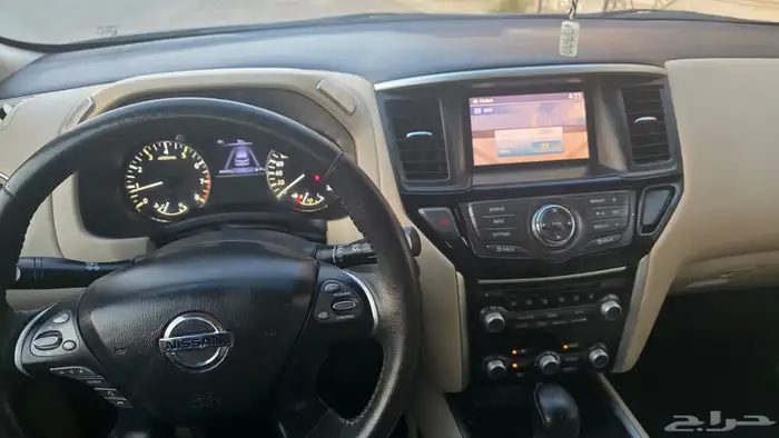 نيسان باثفايندر 2016 17