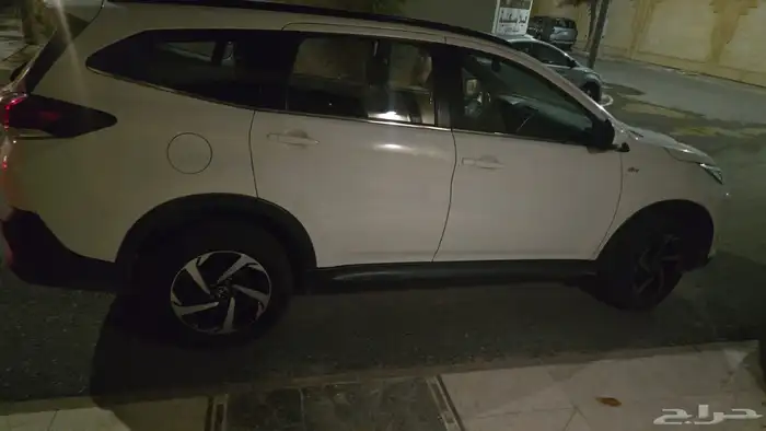 تويوتا راش 2020 - 128 ألف كم 1