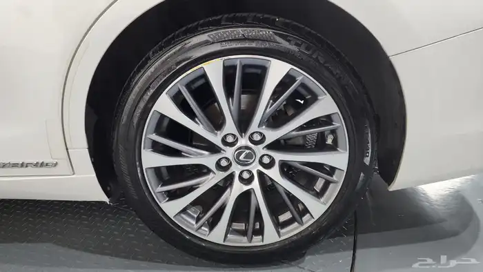 للاستيرادمن كوريا  لكزس ES300 2021 19