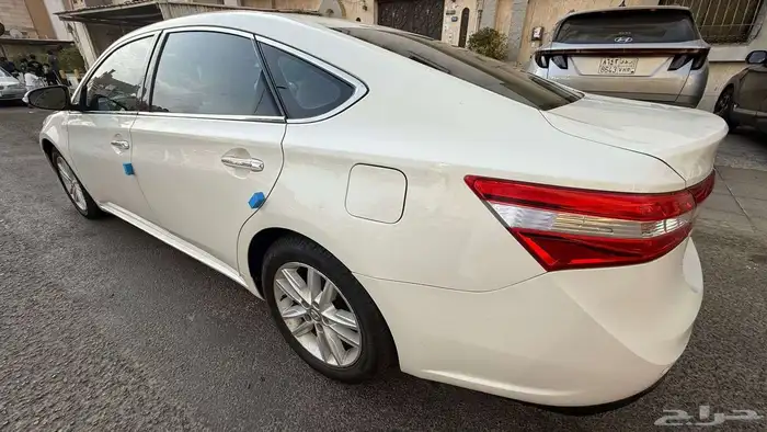 تويوتا افالون 2015 1
