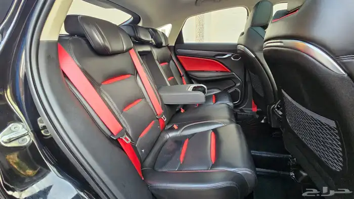 جيلي توجيلا 2023 11