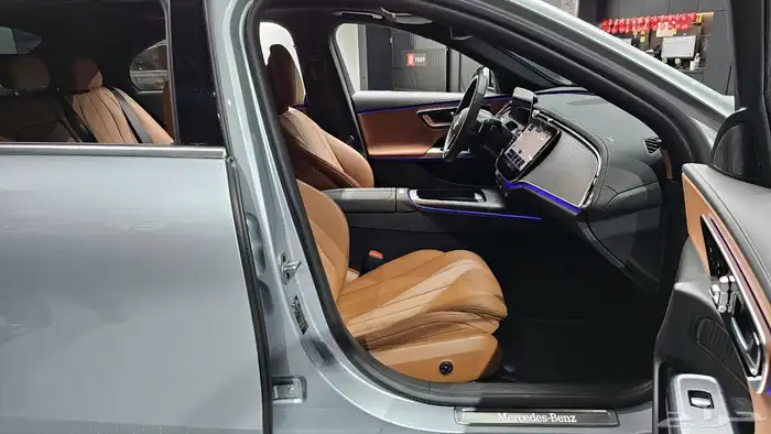 للاستيرادمن كوريا مرسيدس E200 2025 6