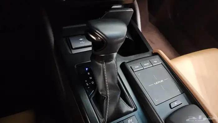 للاستيرادمن كوريا  لكزس ES300 2021 13