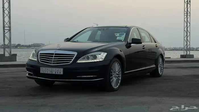 للبيع مرسيدس بنورما 4