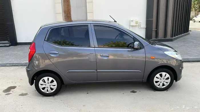 هونداي i10 سعودي وكاله الوعلان مخزنه موديل 2015 3