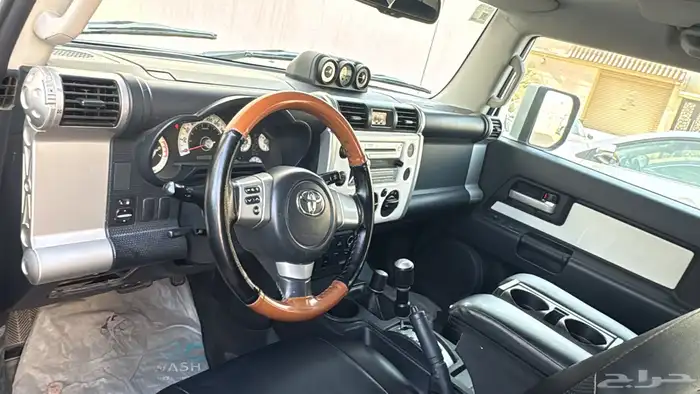 تويوتا اف جي موديل 2010 5