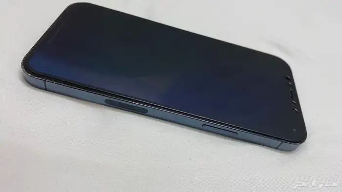 ايفون 12 برو للبيع 9