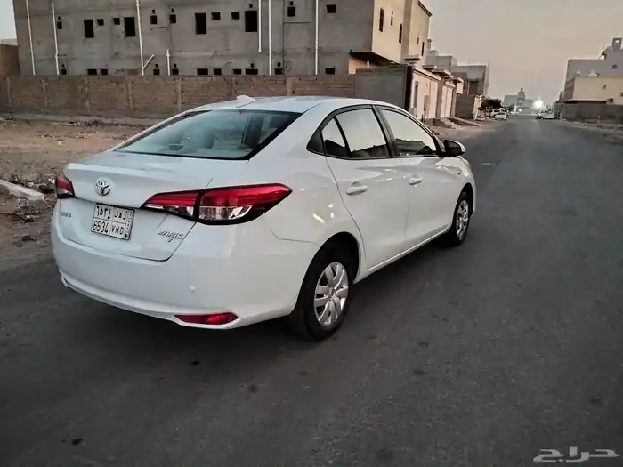 تويوتا يارس 2022 11