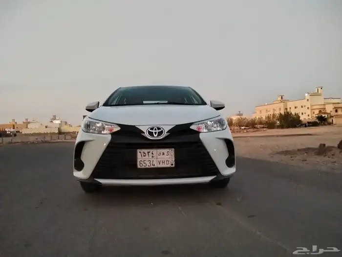 تويوتا يارس 2022 8