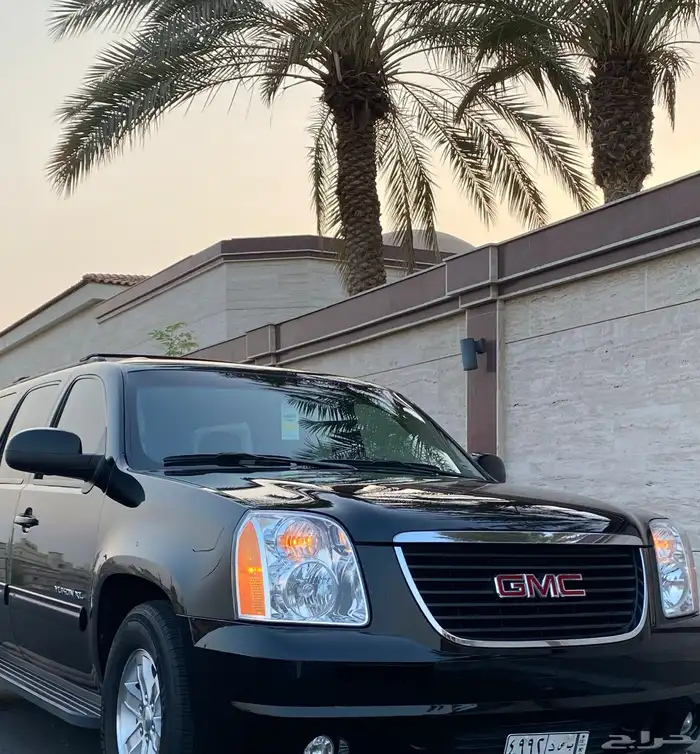 جمس يوكن 2011 مخزن لعشاق النظيف 1