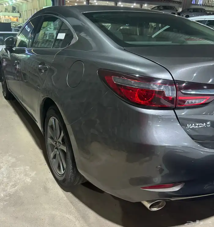 مازدا موديل 2023 رمادي معدني استاندر 1