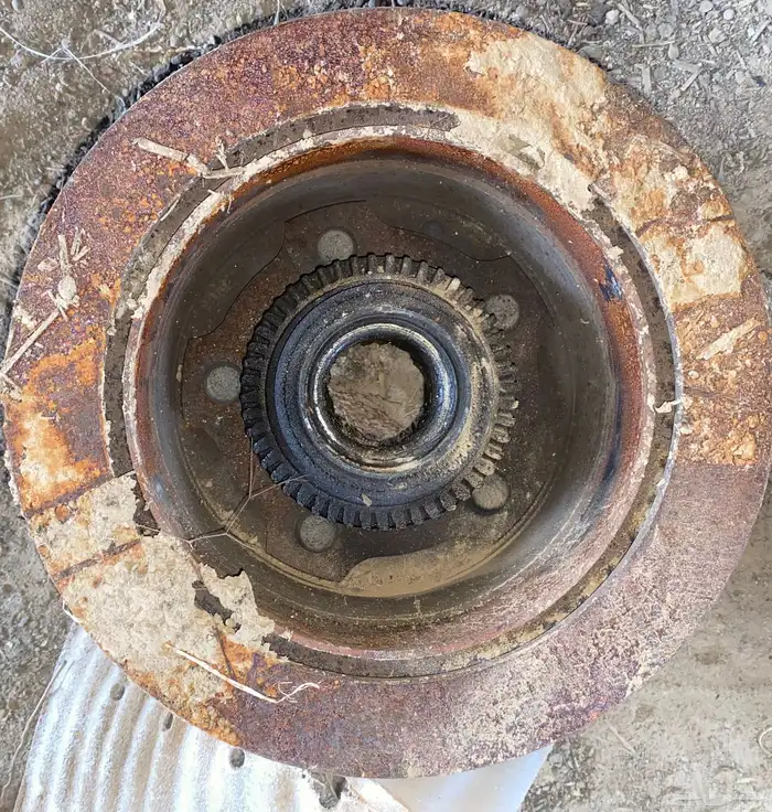 للبيع اغراض جيب ربع 2016 22