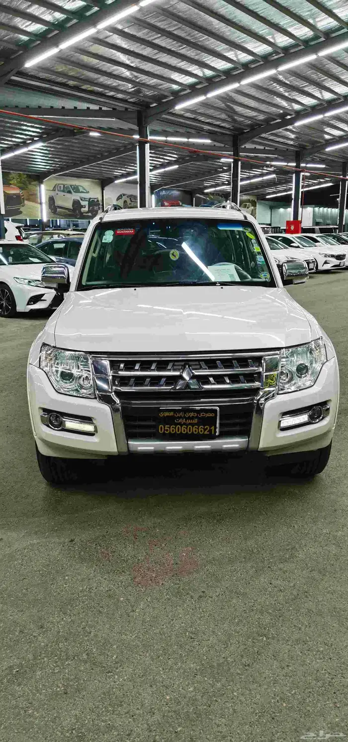 ميتسوبيشي باجيرو الموديل 2017 فل كامل 2