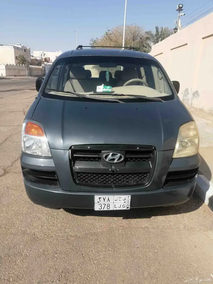 الباص للإيجار الشهري داخل عرعر فقط 2