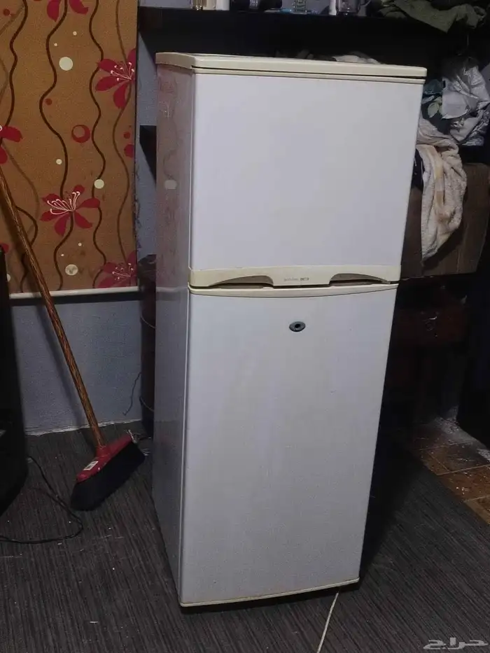 ثلاجه مستعمله نضيفه 0