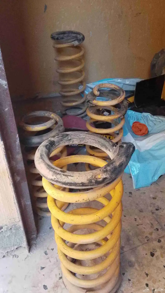 يايات اولدمان ومساعديات اثنين قدام مع مساعدي الدركسون 2