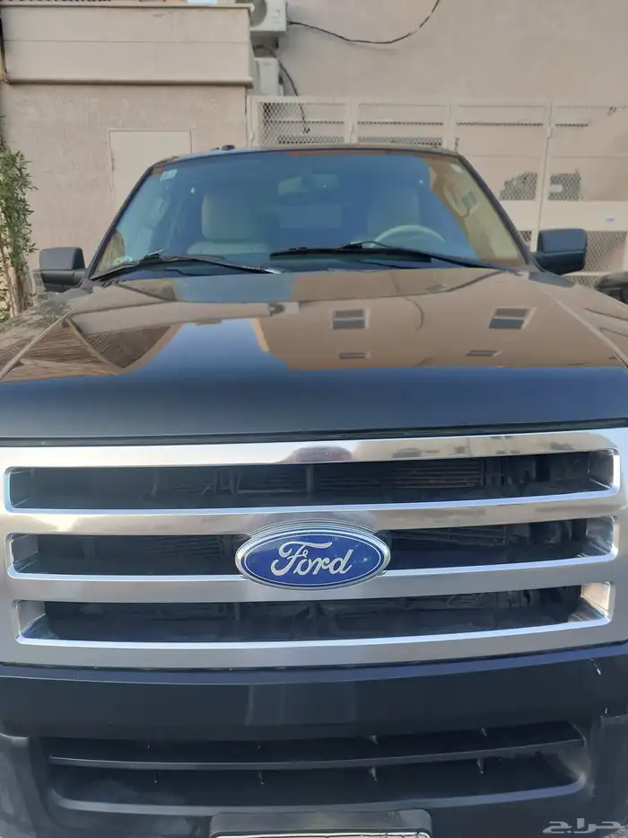 للبيع فورد اكسبدشن 2013 بدون دبل نظيف جدا 3