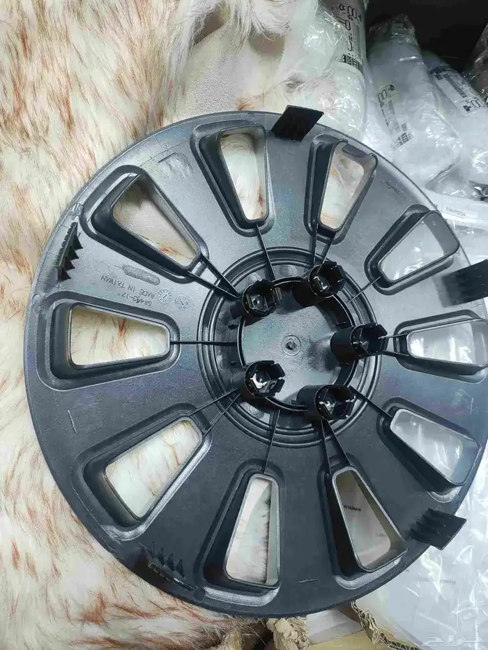 طيس فكتوريا 1