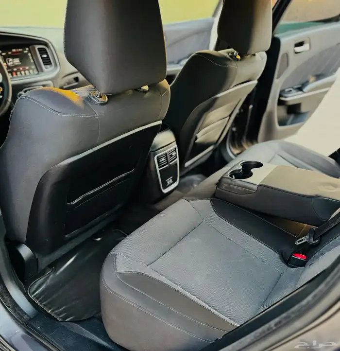 دودج تشارجر ممشى قليل 11