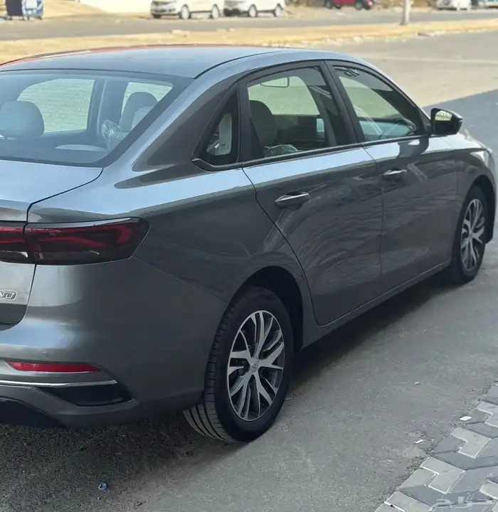 جيلي اميجراند 2024 7