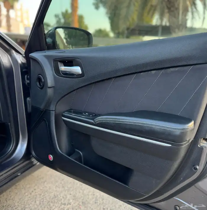 دودج تشارجر ممشى قليل 21