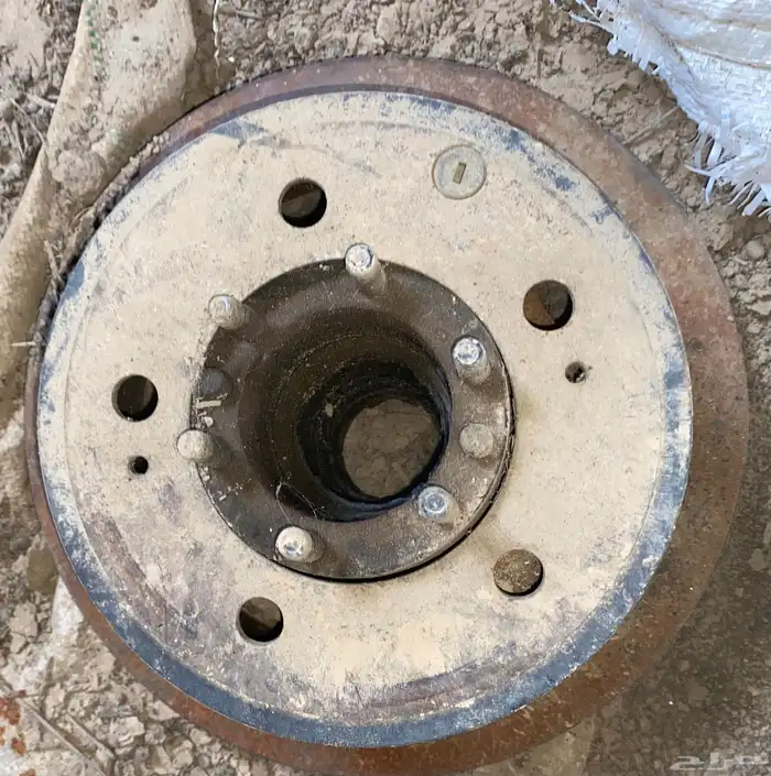 للبيع اغراض جيب ربع 2016 18