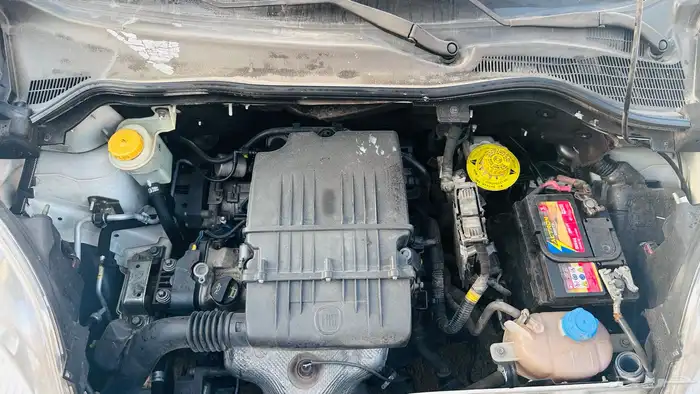 عدد 2 سيارة فيات فان 2018 للبيع 9