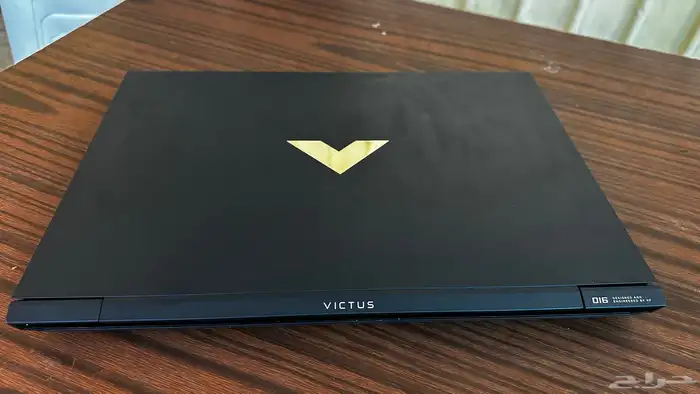 HP gaming laptop less  used like new comes with charger 2