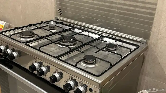 فرن ومكرويف للبيع 3