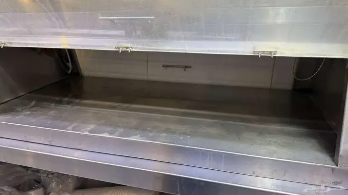 ثلاجات مشاوي ومعدات مطعم للبيع 17