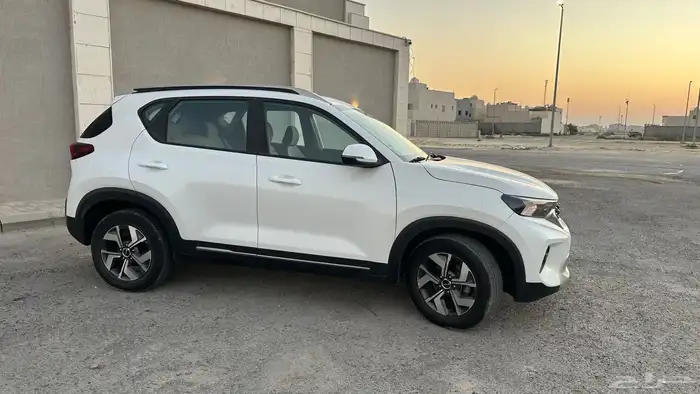 كيا سونيت 2023 4